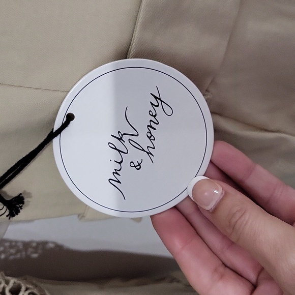 Romper - Picture 4 of 4